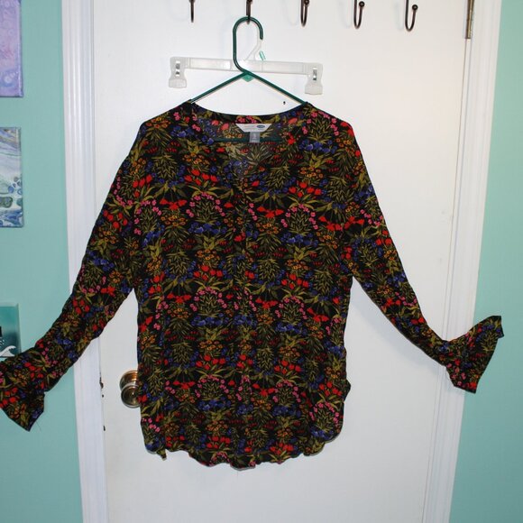 Old Navy Floral Button Down Tunic Shirt - Picture 2 of 7
